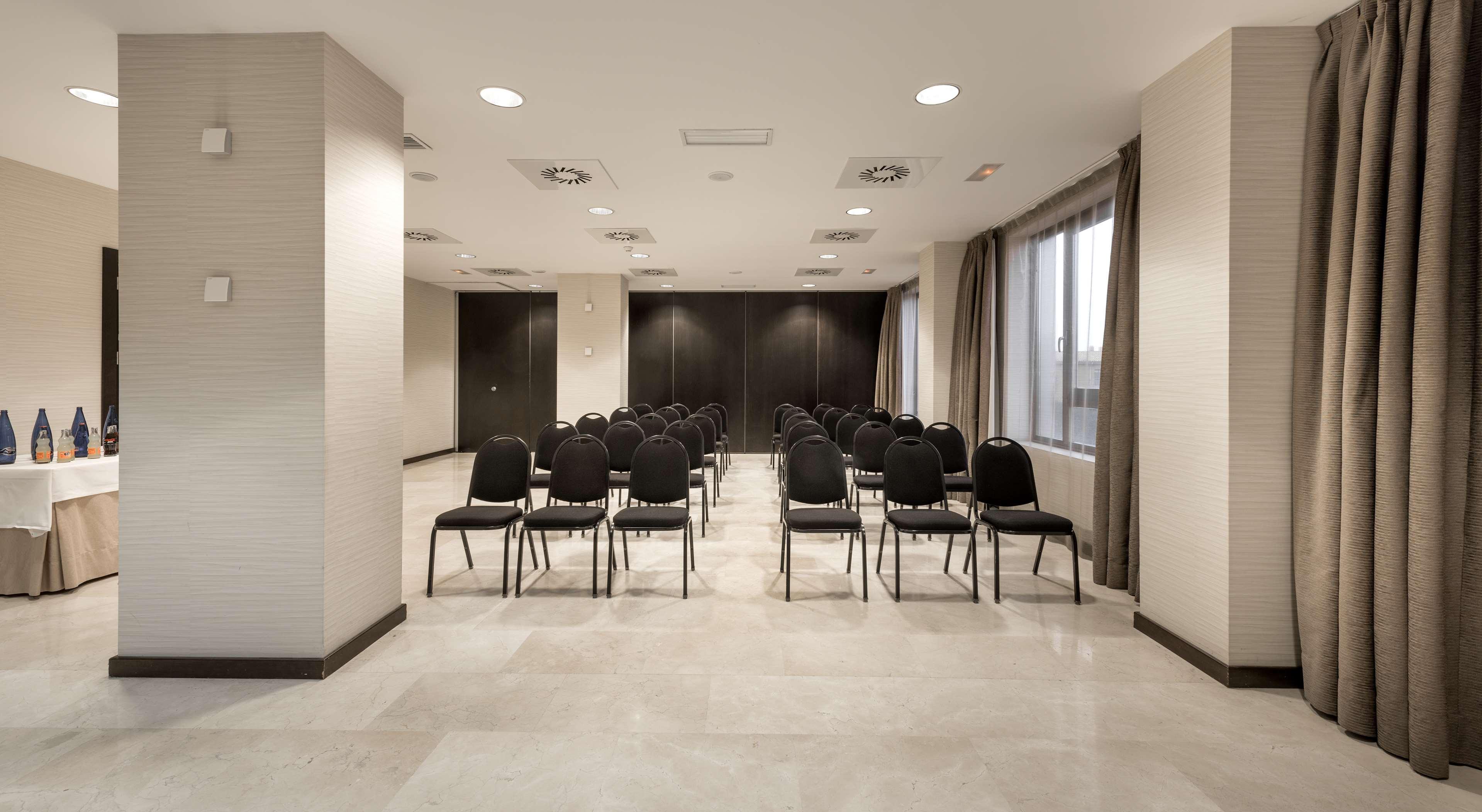 Nh Valladolid Balago Екстер'єр фото