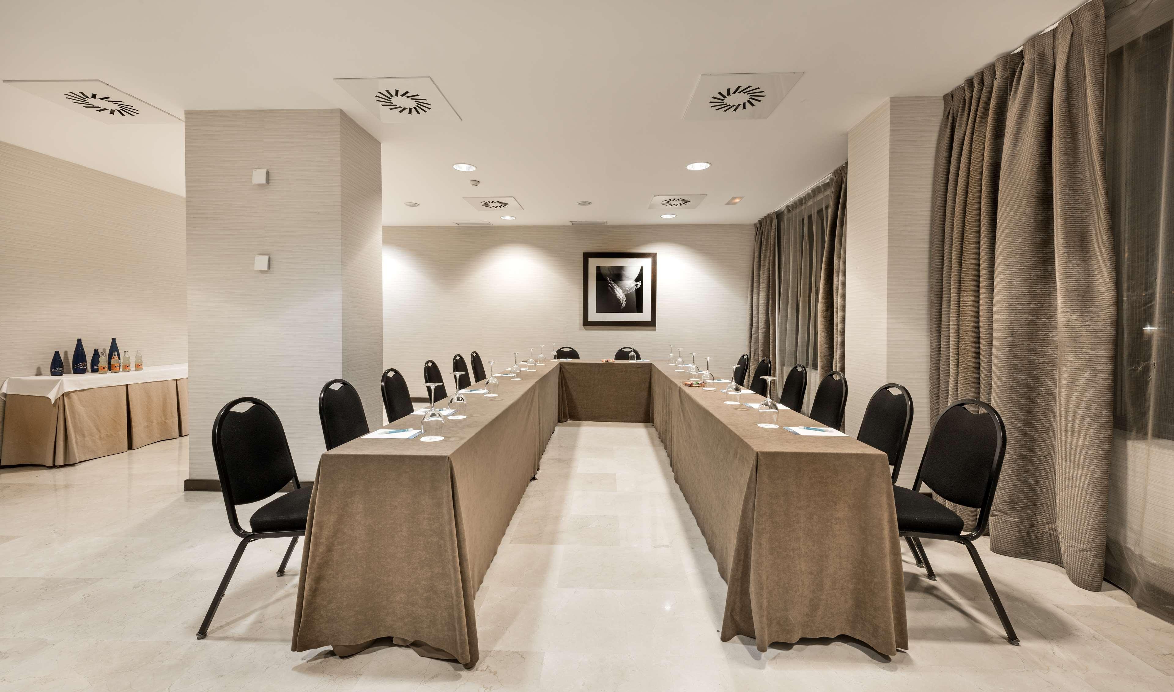 Nh Valladolid Balago Екстер'єр фото